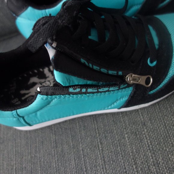 Diesel Only the Brave Black and Teal Size 8.5 Shoes - Picture 13 of 16